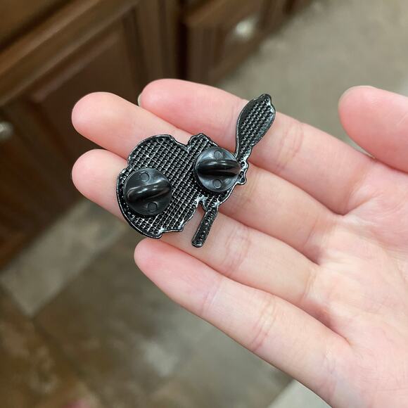 Harry Potter Riding Broom Enamel Pins 113 - Picture 3 of 3